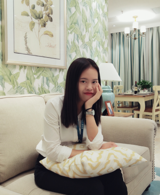 拼起来像男人的胡晓婷，却是橙家客户心中贴心的小仙女