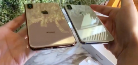 极客修首拆iPhone XS Max 正反双面SIM卡槽构造曝光
