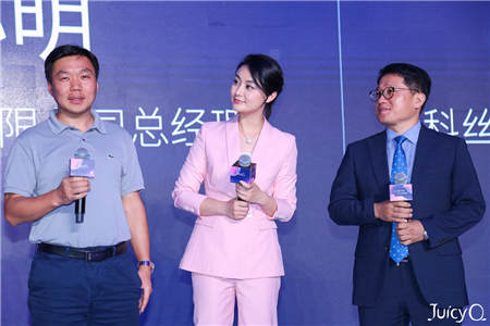 悦享粉科技 绽放女子力！JuicyQ美肌花洒惊艳亮相