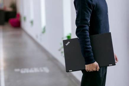 神秘强大的小黑本，ThinkPad P52产品解析