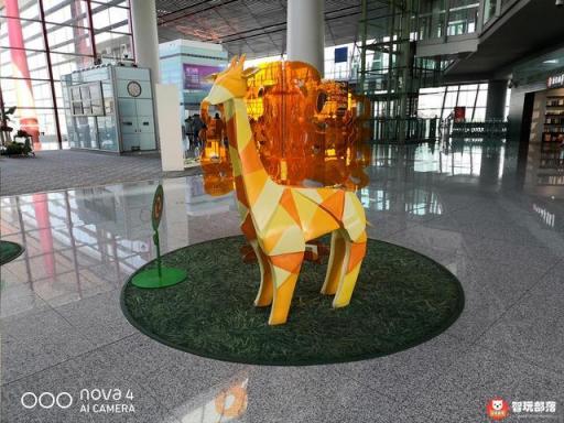 华为nova4评测：全面屏手机迎来新形态，自拍极点全面屏！