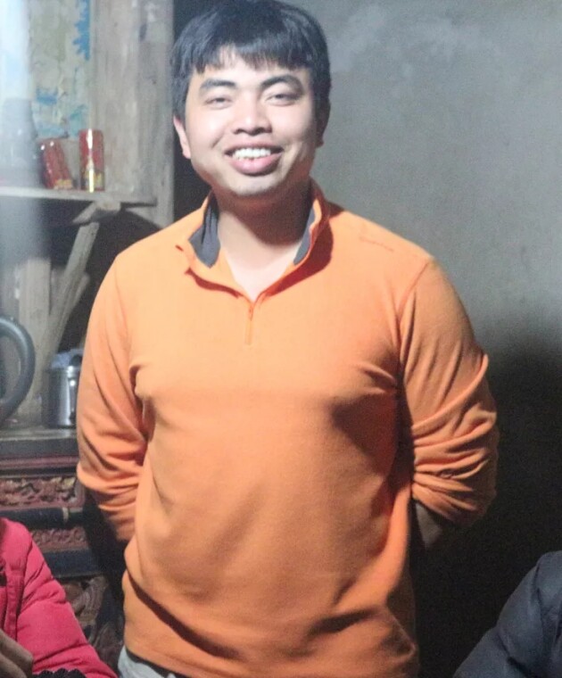 黄军,原先只是在杭州做亲子游项目的,所谓的亲子游项