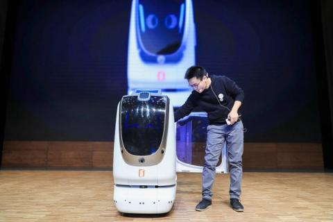 人工智能+无人驾驶 极智无限发布简单购智能零售平台