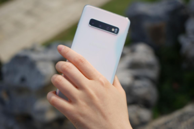 重返战场后的首张答卷得几分?——三星Galaxy S10深度体验