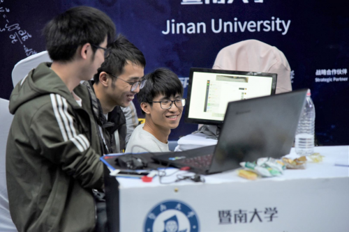 渣画质秒变高清，ASC19大学生的人工智能水平这么厉害！