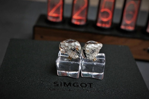 纯粹的迷人好声音-兴戈Simgot 纵横家 衍EK3 三动铁HIFI耳机