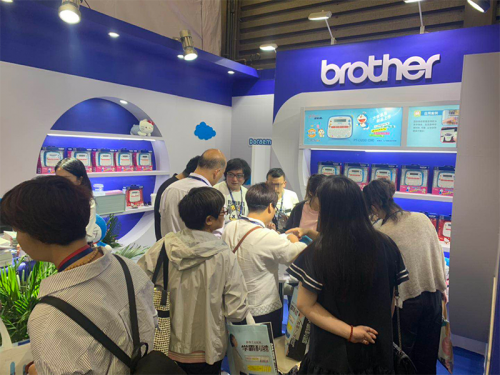 Brother携新款哆啦A梦标签机亮相第113届文化用品展