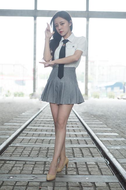 WCG现场惊现高颜女粉丝，颜值不输迪丽热巴