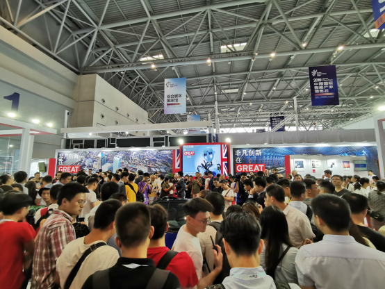 英礴作为英国科创公司代表受邀参加2019智博会