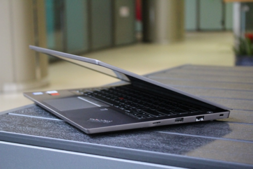 什么笔记本性价比高？ThinkPad S3锋芒
