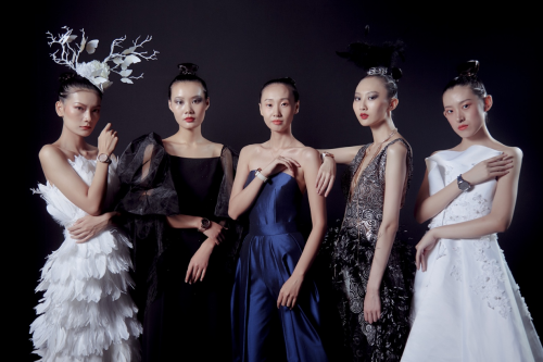 变身“女神”，时尚Model为你推荐GarminMove系列