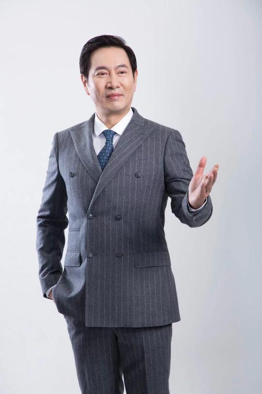著名演员姚刚签约代訚