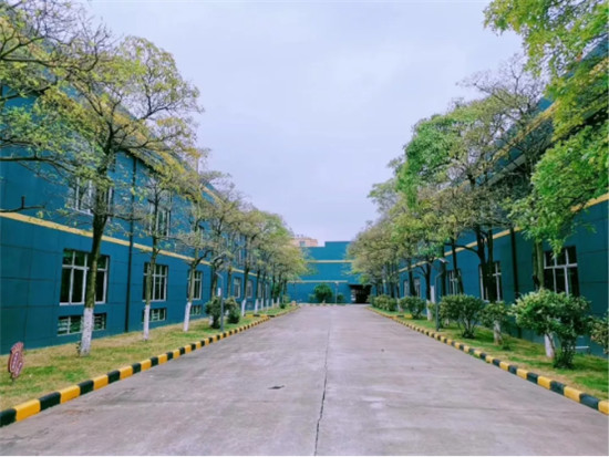 一座有着“森林式工厂”美誉之称的生产基地-卓宝科技惠州工厂
