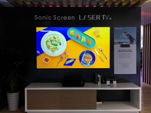 海信广交会展出世界首款屏幕发声激光电视