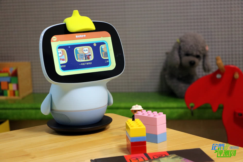 云知声聪聪AI机器人体验：家长育娃的绝佳辅助神器