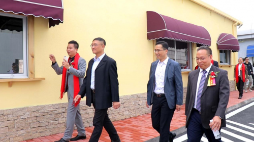 首家“互联网+社区”新媒体电商园正式揭牌