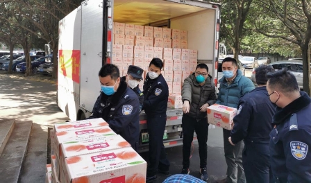 统一企业爱心捐赠，心系一线工作人员，助力疫情防控攻坚战！