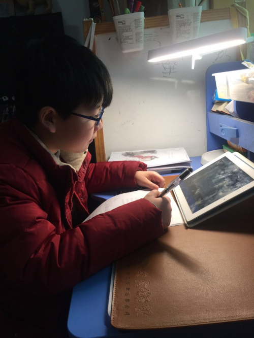 揭秘武汉“空中课堂”的幕后故事 用7天承载起90万孩子的在线学习