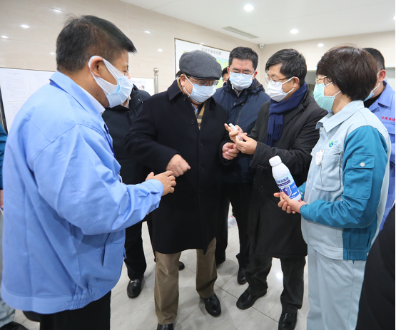 陈向群常务副省长深入生物谷 检查珍奥双迪生产防疫情况