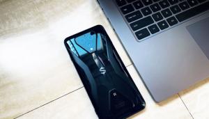 腾讯黑鲨游戏手机3评测：怪兽级硬件水平打造的顶级手游装备