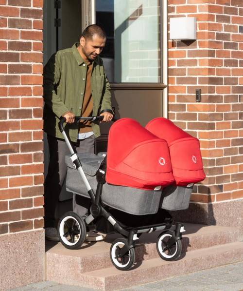 Bugaboo 新款时尚推车，摩登亲子出行造型 so easy！