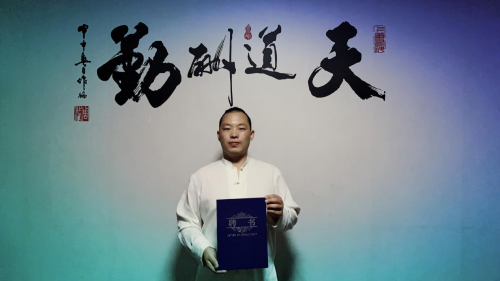 王九山百度霸屏团队与极美播系达成战略合作伙伴关系！