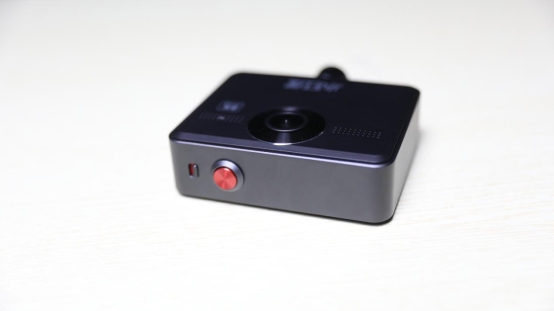 单摄极简主义！小红屋8K 3200万像素全景相机深度评测