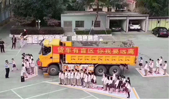 鹰驾科技助力企业复工复产，360°全景让盲区事故大幅下降