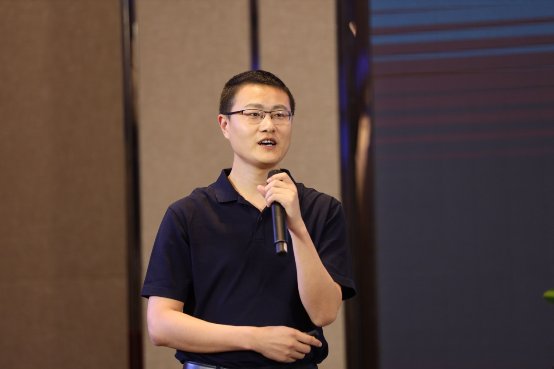 码灵半导体发布首款高性能嵌入式应用处理器产品CFW32C7UL