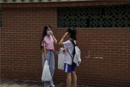 暖心吉米应援高考，寒窗苦读旗开得胜