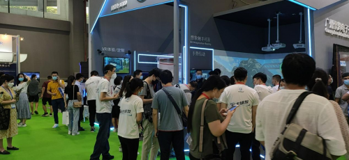 多项智能科技，聚辉电子数博会大放异彩