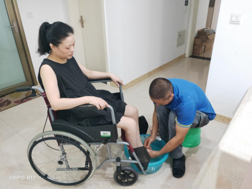 花开希声 绽放无言——记日丰公益四川内江帮扶