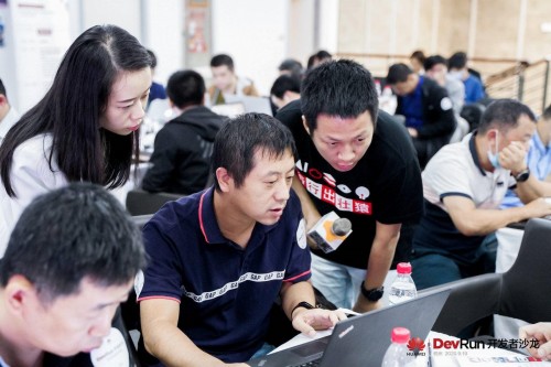 深度解读 IoT 设备接入、微服务架构实践，DevRun 开发者沙龙华为云杭州专场成功举办
