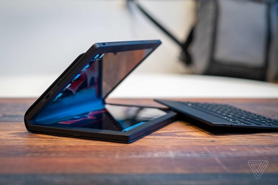 ThinkPad全球首发折叠屏笔记本电脑 ，X1 Fold背后的“黑科技”