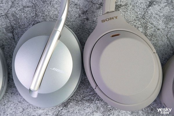 索尼WH-1000XM4与Bose 700无线智能降噪耳机对比测评