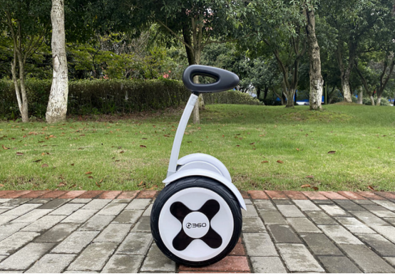 双十一想撸平衡车？安利给你360平衡车P1