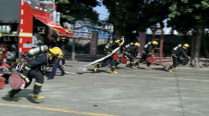 全国消防日：中国消防联合腾讯QQ、大疆开展青少年消防安全科普活动
