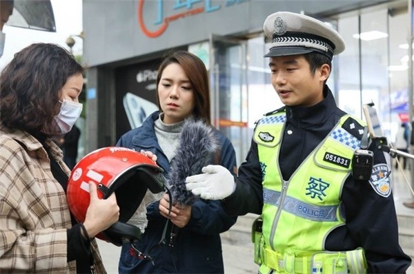 你的头盔快来守护：九号联动快手共倡一盔一带安全骑行