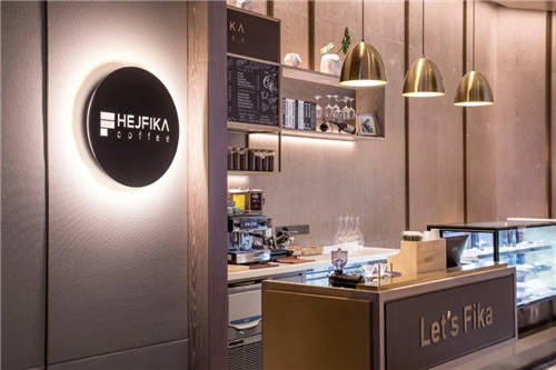 科技应用成东呈酒店趋势，宜尚PLUS成智能化先行者