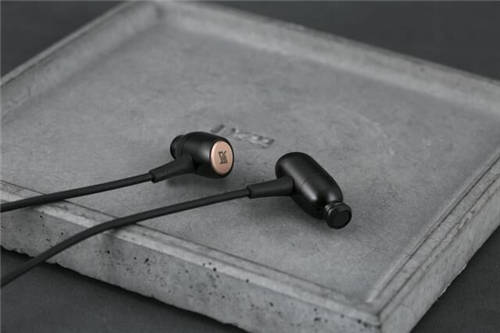 99元的微动圈HiFi耳机！小巧的徕声T200，音质却很强劲