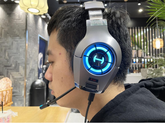 漫步者GX先锋级电竞游戏耳机评测：音画同步+听声辨位 一路超神不是梦