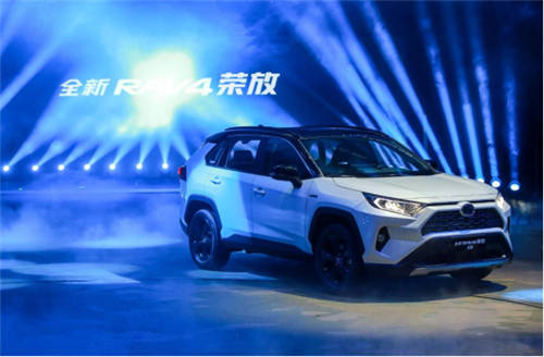 SUV如何选？“全新RAV4荣放”年轻人的不二之选！