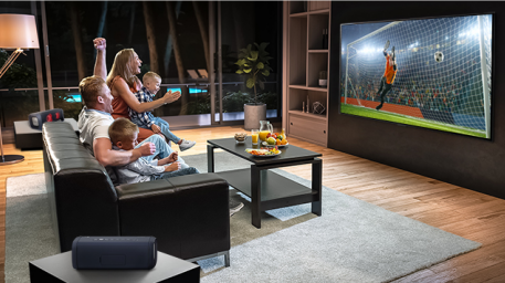 高配玩家首选，LG OLED C1 重新定义游戏电视