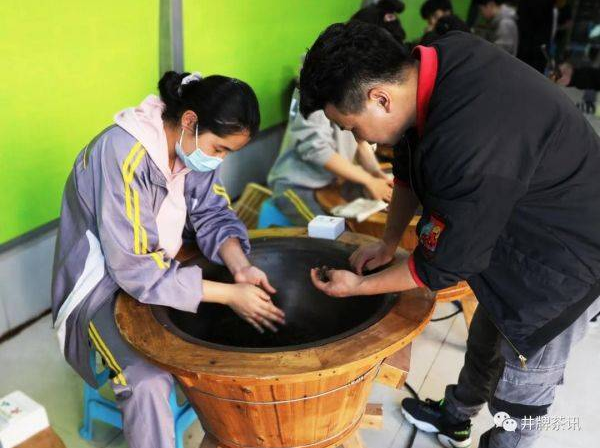 专访 