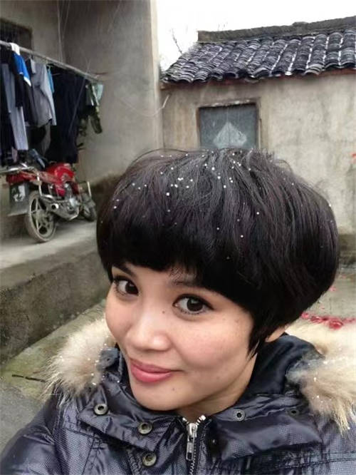 选品女王钟婉的进化之路：从“丑小鸭”到身家过亿的女总裁