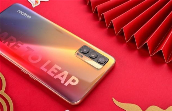 京东618千元机精选：realme 真我V15火热来袭，低至1199元起！