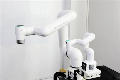 创新打造“教研助手”myCobot Pro，大象机器人成为轻量型机械臂行业领航人