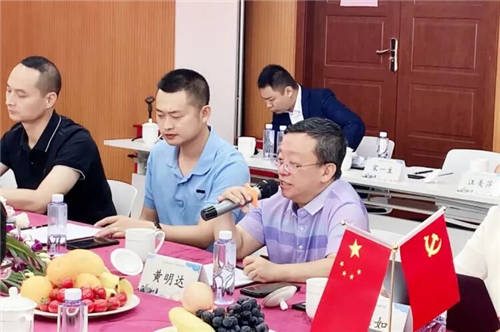 铜川市政府考察团莅临灸小白总部研讨灸小白智慧中医产业生态落户铜川相关落地方案