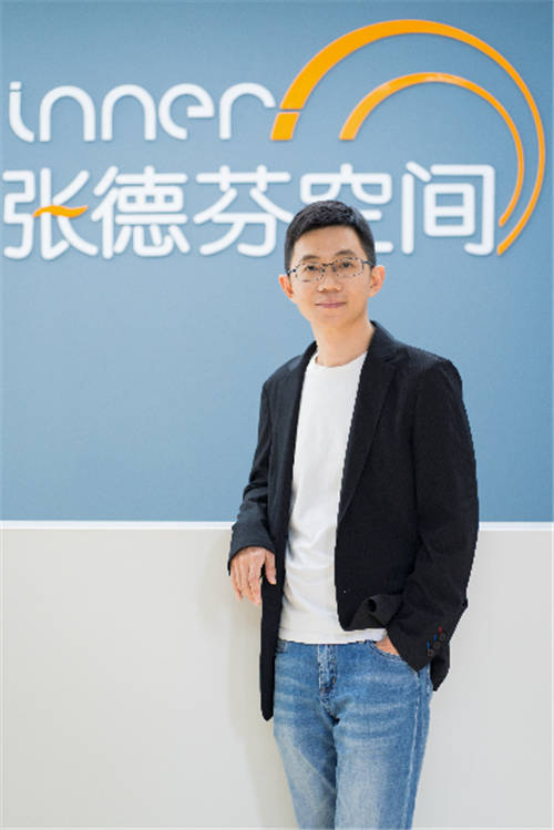 知名心理学作家卢熠翎：原生家庭和童年经历是我们对社会最原始的初体验