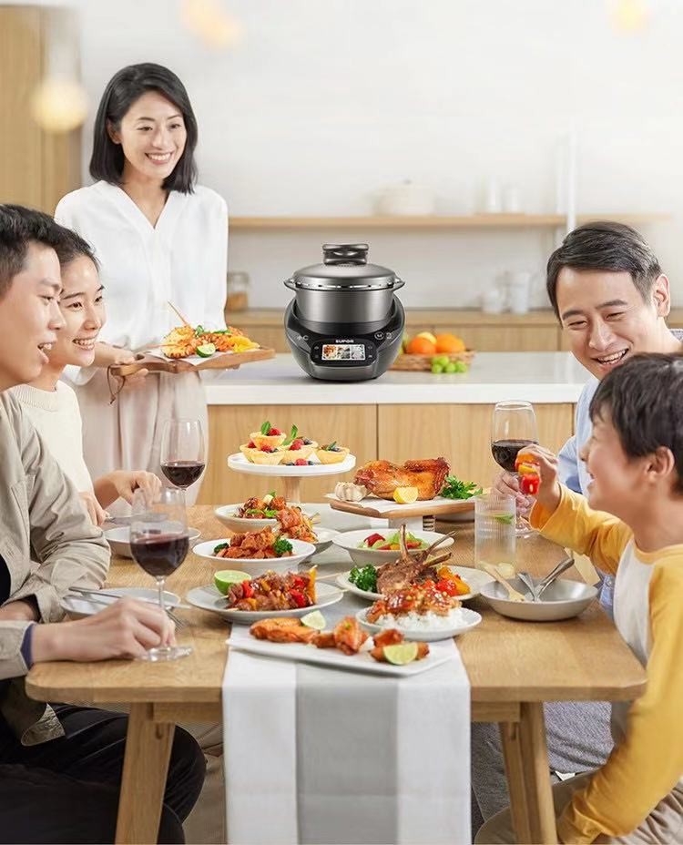 三孩时代，苏泊尔主厨料理机给爸爸妈妈来减负